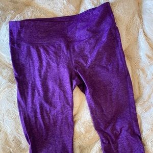 Athleta cropped leggings XL purple